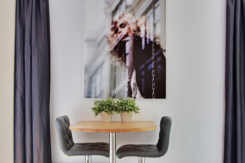 Short Stay Group Museum View Serviced Apartments Paris Phòng bức ảnh